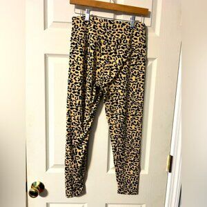 Kyodan brown & tan animal print leggings Medium